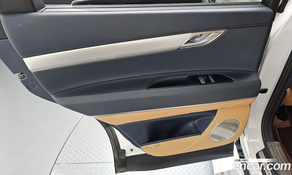 Genesis GV80 2023 3.0 автомат (гидро), фото 15 Genesis GV80 2023 3.0 автомат (гидро), фото 15