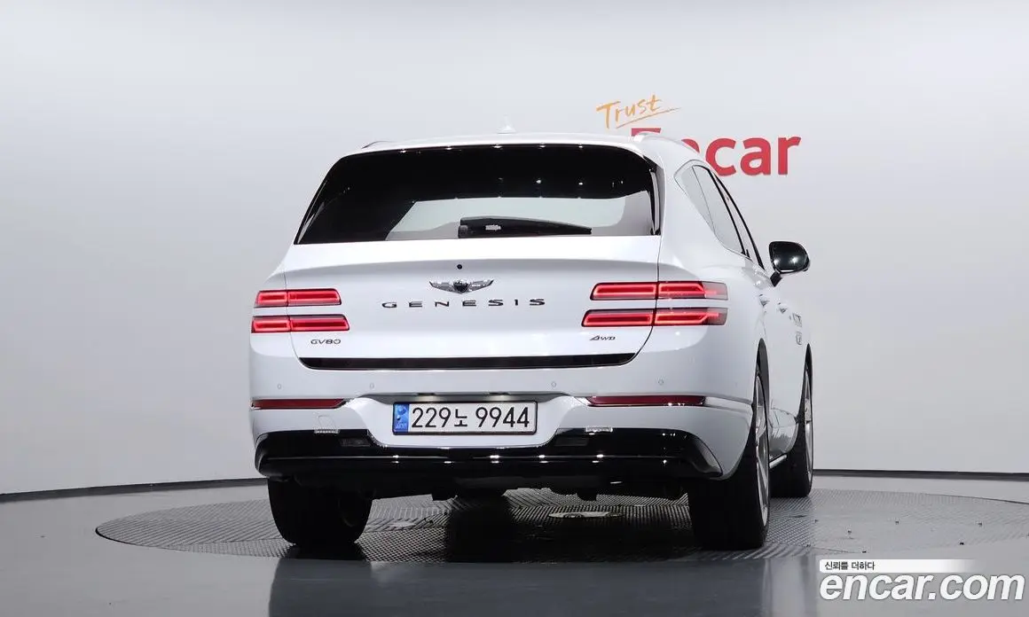 Genesis GV80 2023 3.0 автомат (гидро), фото 4 Genesis GV80 2023 3.0 автомат (гидро), фото 4