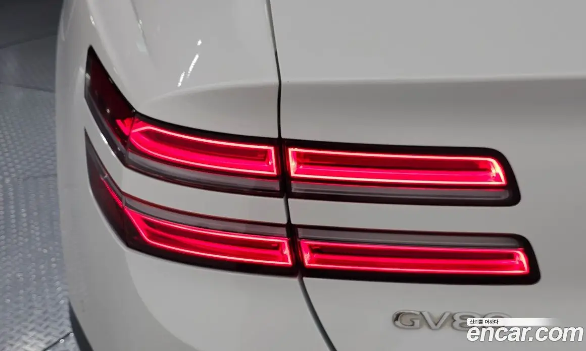 Genesis GV80 2023 3.0 автомат (гидро), фото 9 Genesis GV80 2023 3.0 автомат (гидро), фото 9