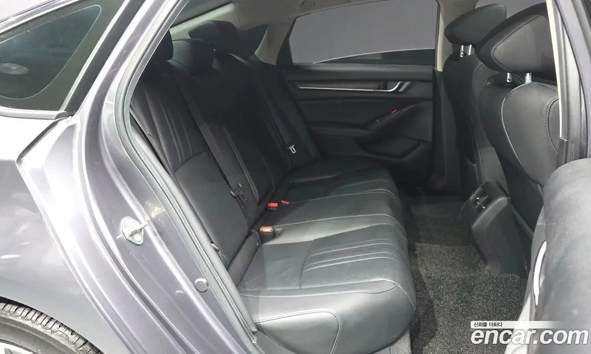 Honda Accord 2019 2.0 автомат (гидро), фото 18 Honda Accord 2019 2.0 автомат (гидро), фото 18