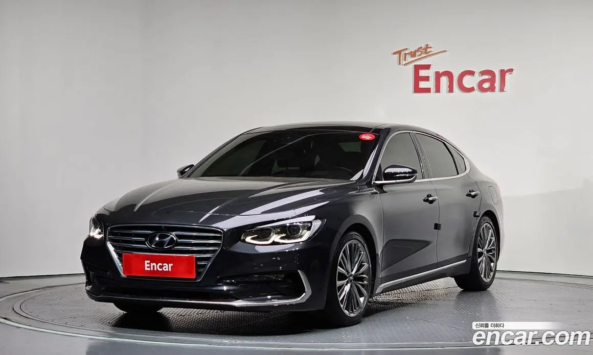 Hyundai Grandeur 2017 2.4 автомат (гидро), фото 1