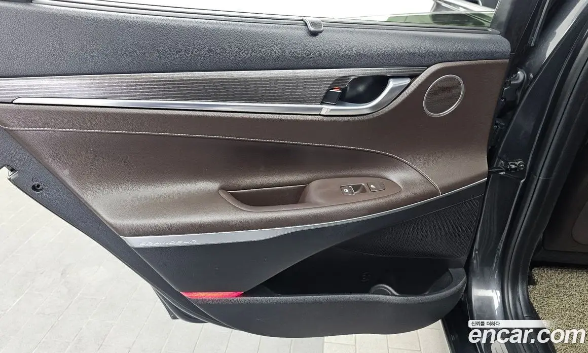 Hyundai Grandeur 2017 2.4 автомат (гидро), фото 15