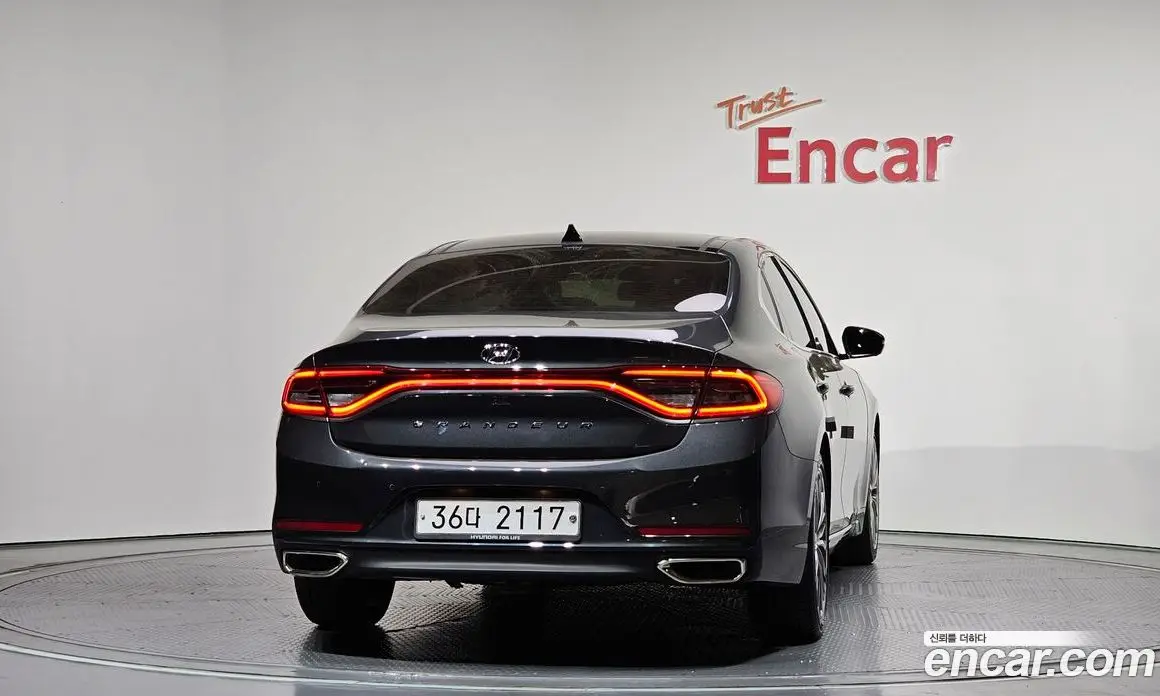Hyundai Grandeur 2017 2.4 автомат (гидро), фото 4