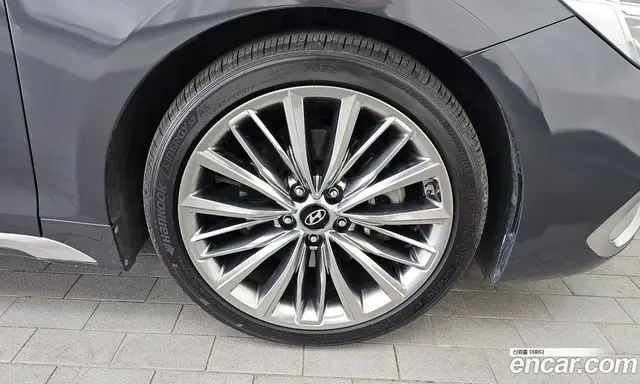 Hyundai Grandeur 2017 2.4 автомат (гидро), миниатюра 7