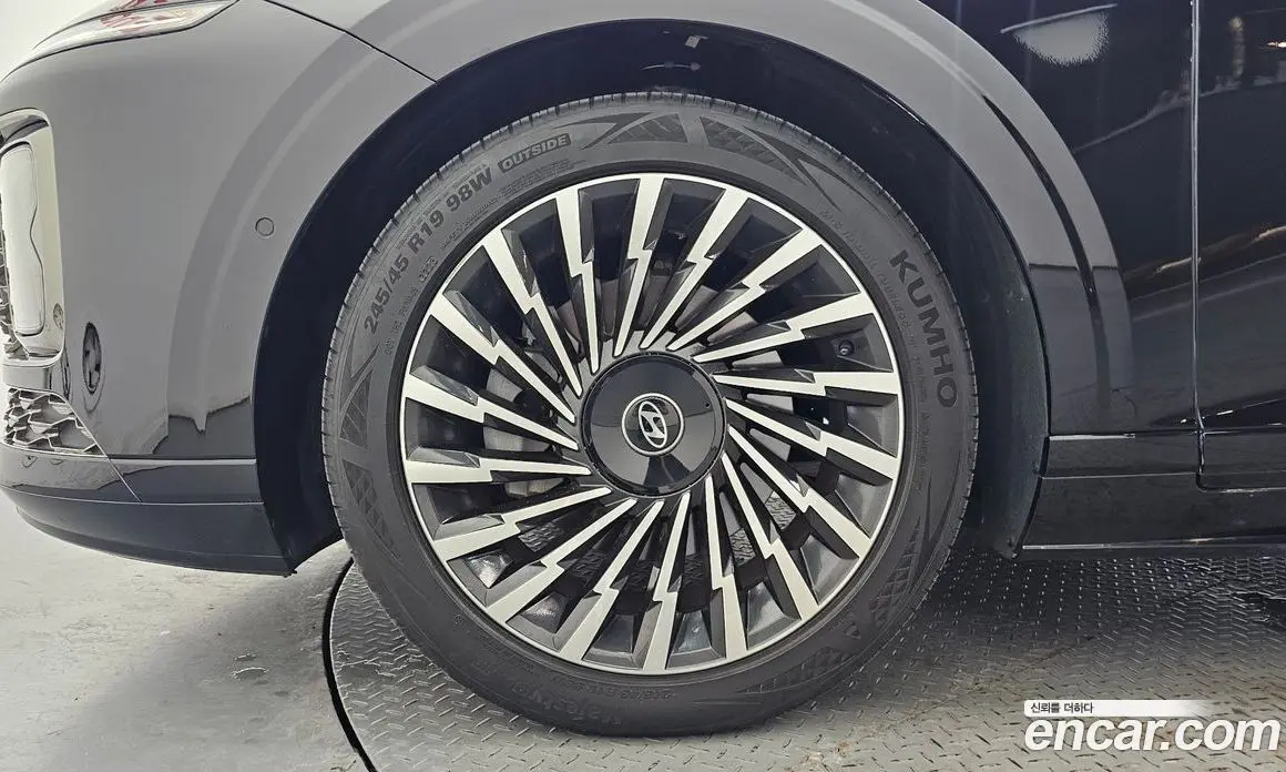 Hyundai Grandeur 2023 2.5 автомат (гидро), фото 5 Hyundai Grandeur 2023 2.5 автомат (гидро), фото 5