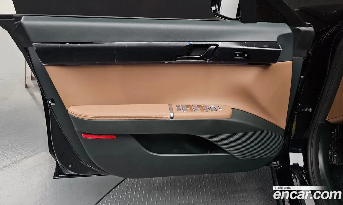 Hyundai Grandeur 2025 1.6 автомат (гидро), фото 13