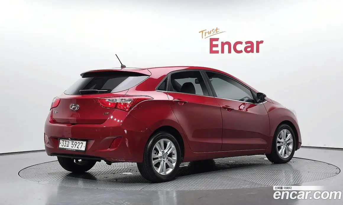Hyundai i30 2013 1.6 автомат (гидро), фото 1 Hyundai i30 2013 1.6 автомат (гидро), фото 1