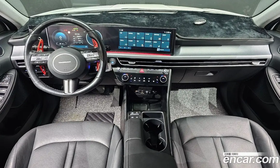 Hyundai Sonata 2023 1.6 автомат (гидро), фото 10