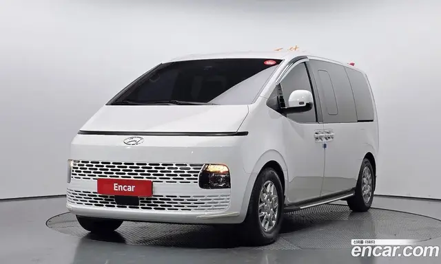 Hyundai Staria, 2022, 37 017 км