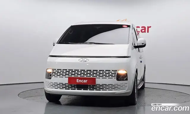 Hyundai Staria 2022 2.2 автомат (гидро), миниатюра 3 Hyundai Staria 2022 2.2 автомат (гидро), миниатюра 3