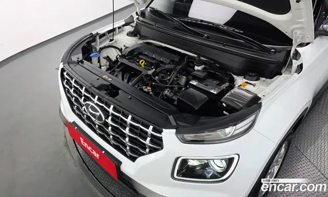 Hyundai Venue 2021 1.6 автомат (гидро), миниатюра 6