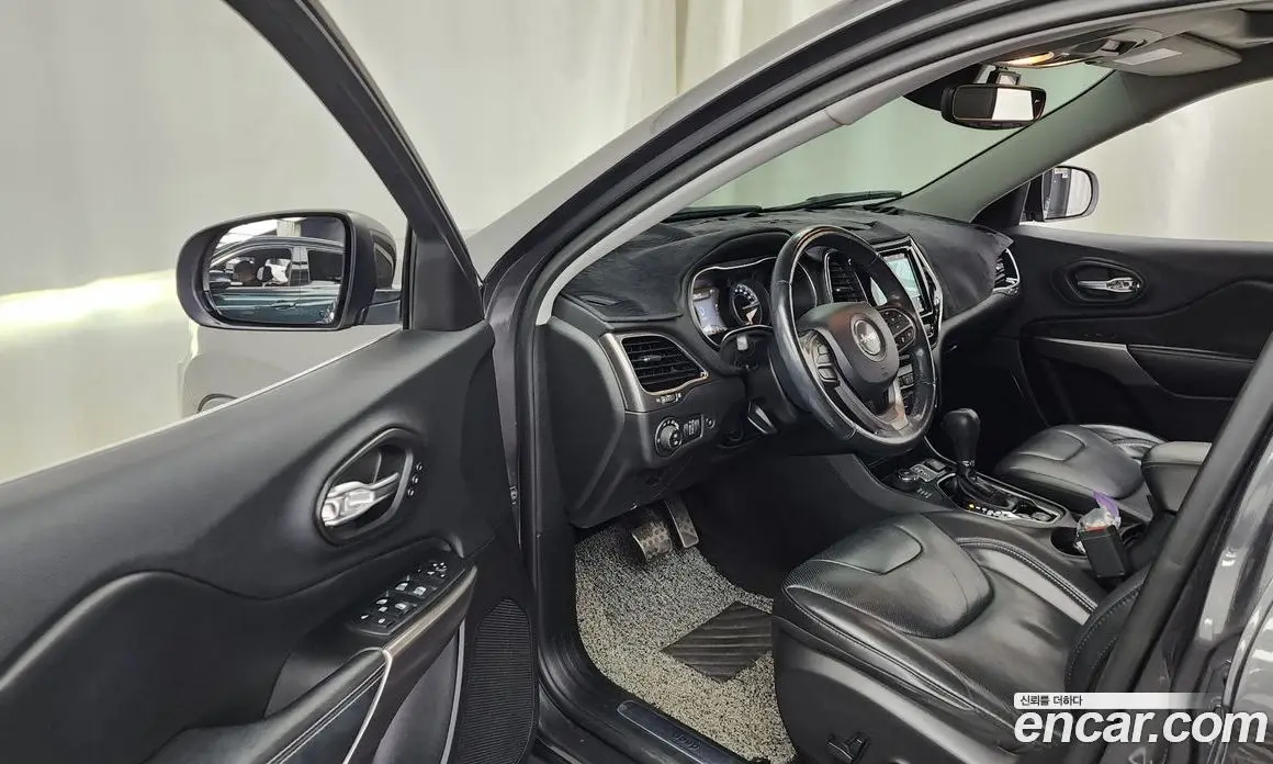Jeep Cherokee 2020 2.4 автомат (гидро), фото 13