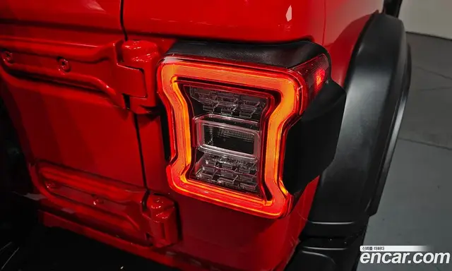 Jeep Wrangler 2019 2.0 автомат (гидро), миниатюра 8