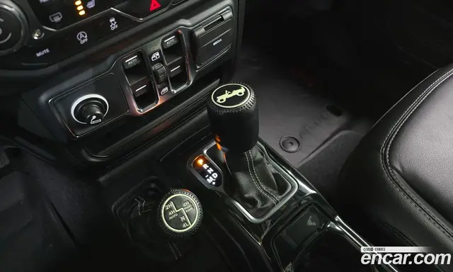 Jeep Wrangler 2019 2.0 автомат (гидро), миниатюра 12