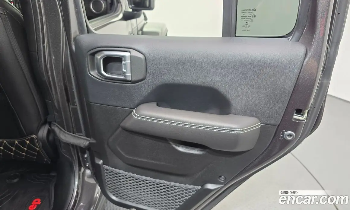 Jeep Wrangler 2019 2.0 автомат (гидро), фото 15