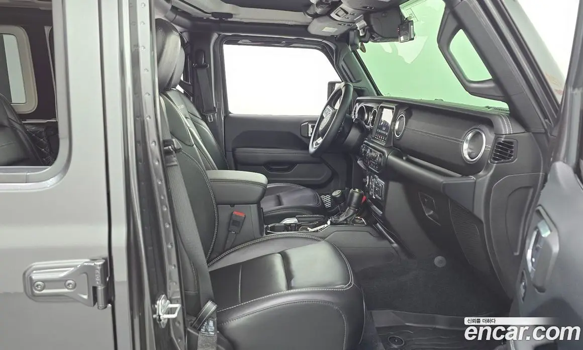 Jeep Wrangler 2019 2.0 автомат (гидро), фото 16