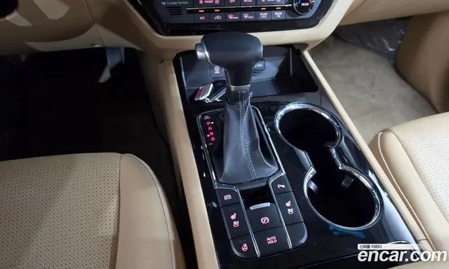Kia Carnival 2020 2.2 автомат (гидро), миниатюра 12