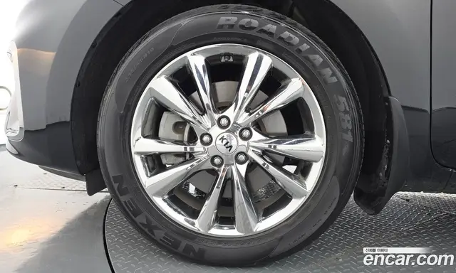 Kia Carnival 2020 2.2 автомат (гидро), миниатюра 5