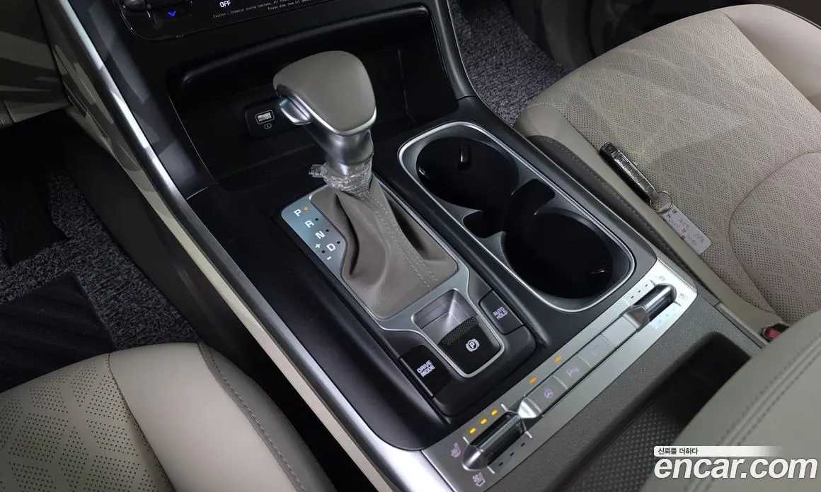 Kia Carnival 2022 3.5 автомат (гидро), фото 12 Kia Carnival 2022 3.5 автомат (гидро), фото 12