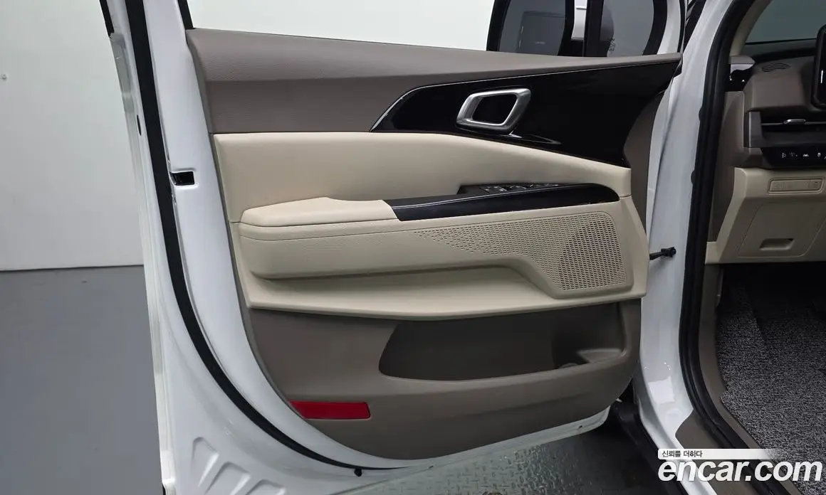 Kia Carnival 2022 3.5 автомат (гидро), фото 15 Kia Carnival 2022 3.5 автомат (гидро), фото 15