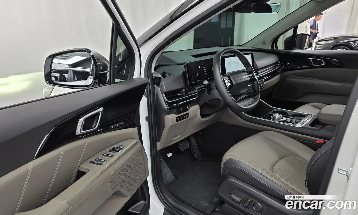 Kia Carnival 2025 3.5 автомат (гидро), фото 13 Kia Carnival 2025 3.5 автомат (гидро), фото 13