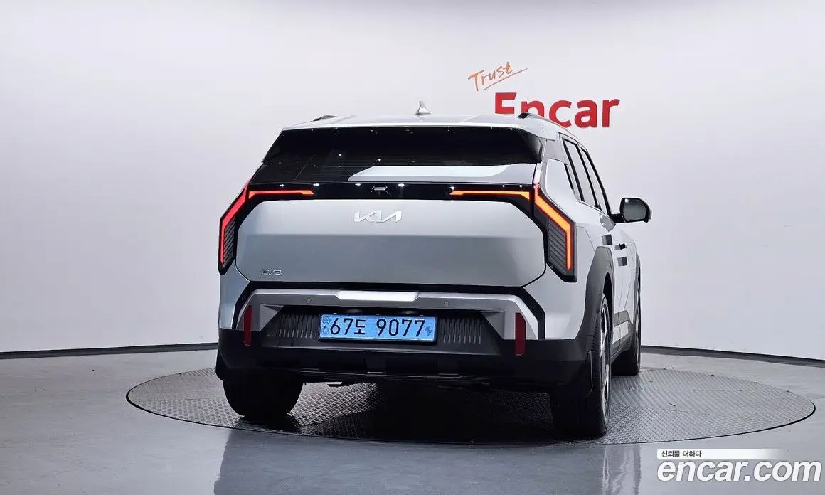 Kia EV3 2024 0.2 автомат (гидро), фото 4 Kia EV3 2024 0.2 автомат (гидро), фото 4