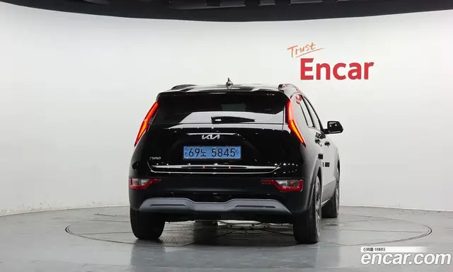 Kia Niro 2023 0.2 автомат (гидро), миниатюра 3 Kia Niro 2023 0.2 автомат (гидро), миниатюра 3