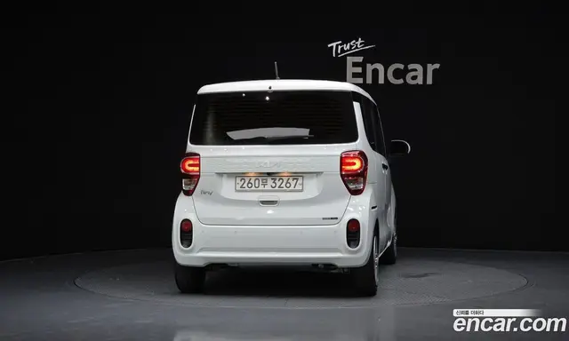 Kia Ray 2022 1.0 автомат (гидро), миниатюра 4 Kia Ray 2022 1.0 автомат (гидро), миниатюра 4