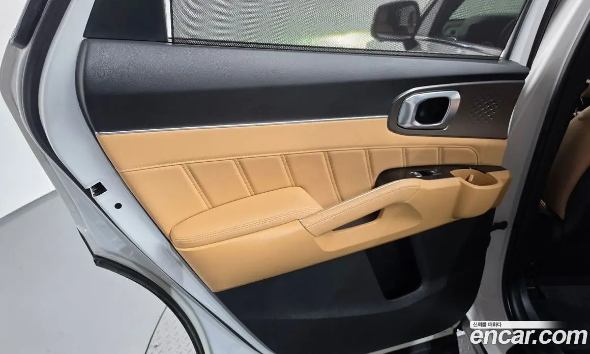 Kia Sorento 2022 2.2 автомат (гидро), фото 15