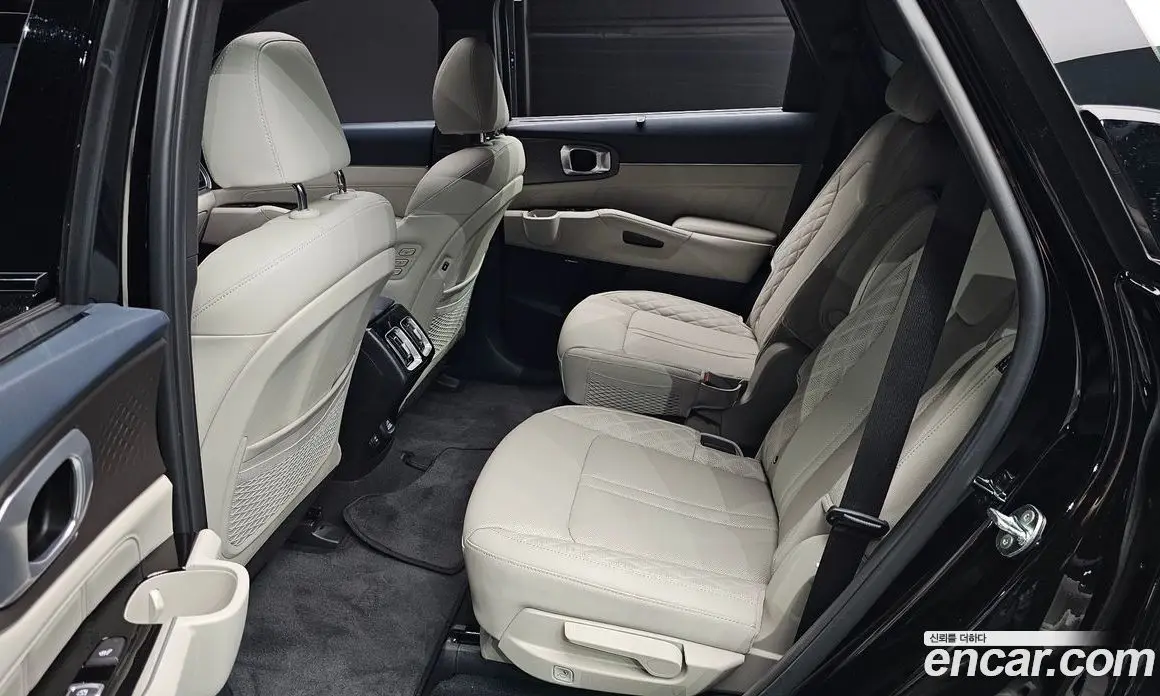 Kia Sorento 2024 1.6 автомат (гидро), фото 16 Kia Sorento 2024 1.6 автомат (гидро), фото 16