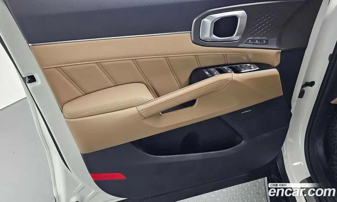Kia Sorento 2026 1.6 автомат (гидро), фото 14 Kia Sorento 2026 1.6 автомат (гидро), фото 14