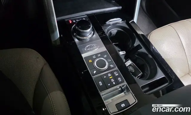 Land Rover Discovery 2018 3.0 автомат (гидро), миниатюра 12