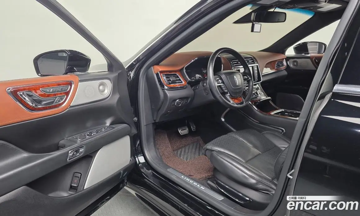 Lincoln Continental 2018 3.0 автомат (гидро), фото 12 Lincoln Continental 2018 3.0 автомат (гидро), фото 12