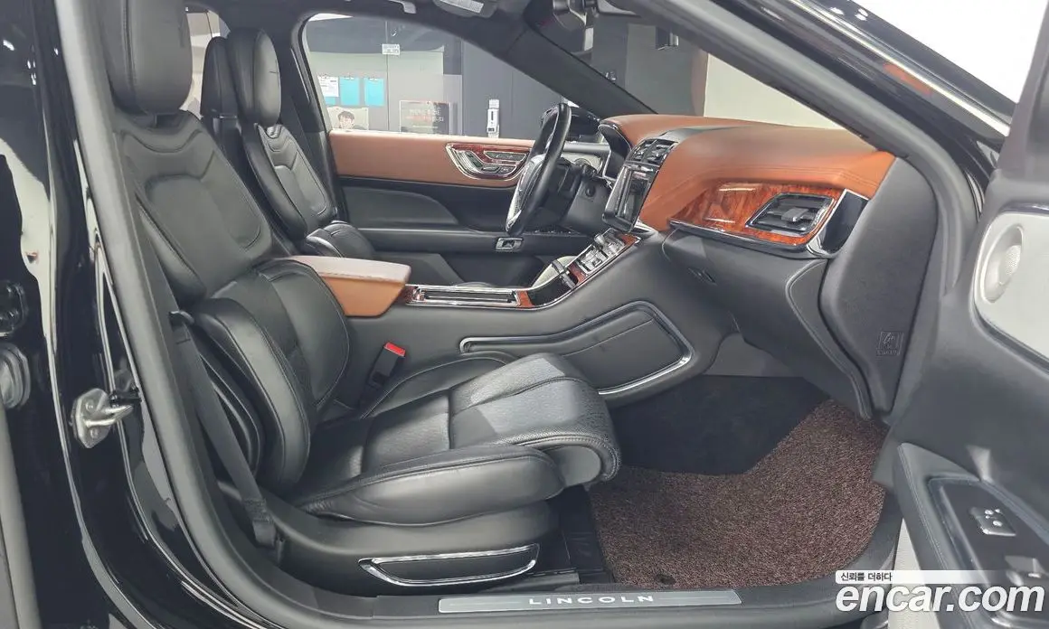 Lincoln Continental 2018 3.0 автомат (гидро), фото 16 Lincoln Continental 2018 3.0 автомат (гидро), фото 16