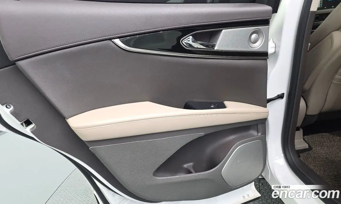 Lincoln Nautilus 2023 2.7 автомат (гидро), фото 15