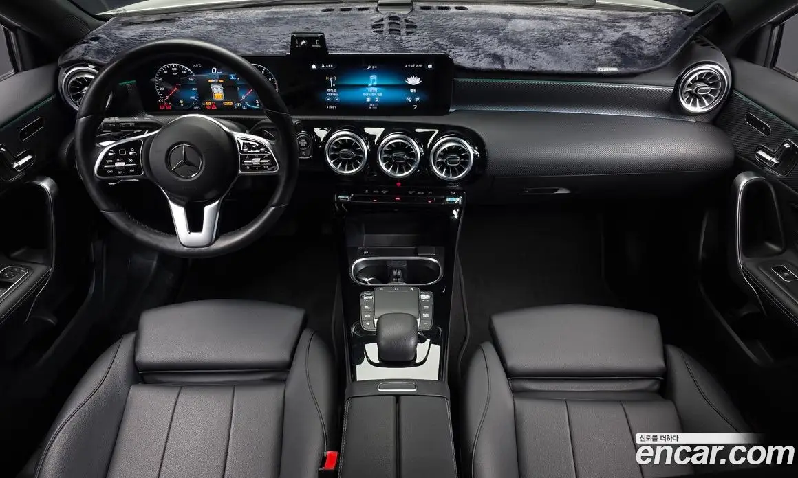 Mercedes-Benz A-Class 2022 2.0 автомат (гидро), фото 10 Mercedes-Benz A-Class 2022 2.0 автомат (гидро), фото 10