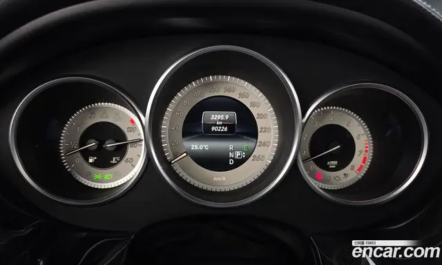 Mercedes-Benz CLS-Class 2015 3.0 автомат (гидро), миниатюра 11