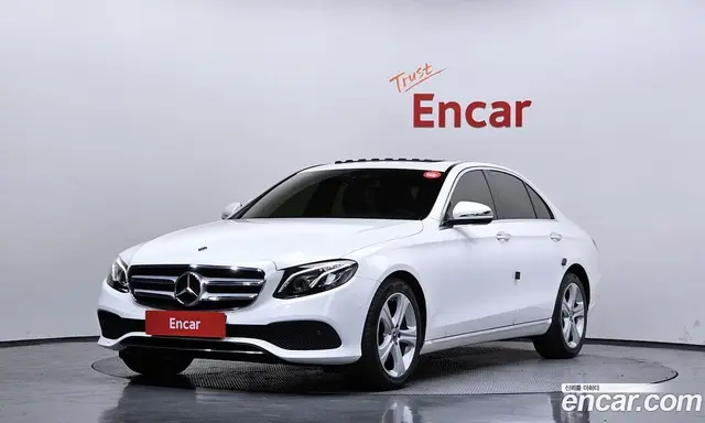 Mercedes-Benz E-Class, 2017, 70 171 км