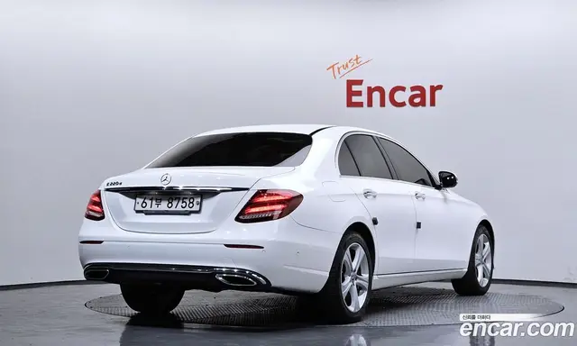 Mercedes-Benz E-Class 2017 1.9 автомат (гидро), миниатюра 2 Mercedes-Benz E-Class 2017 1.9 автомат (гидро), миниатюра 2
