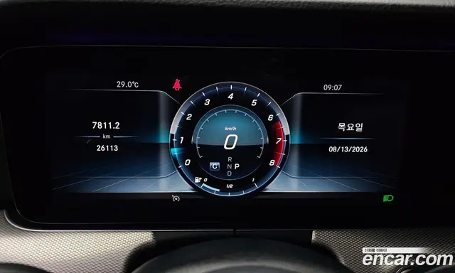Mercedes-Benz E-Class 2018 2.0 автомат (гидро), миниатюра 11