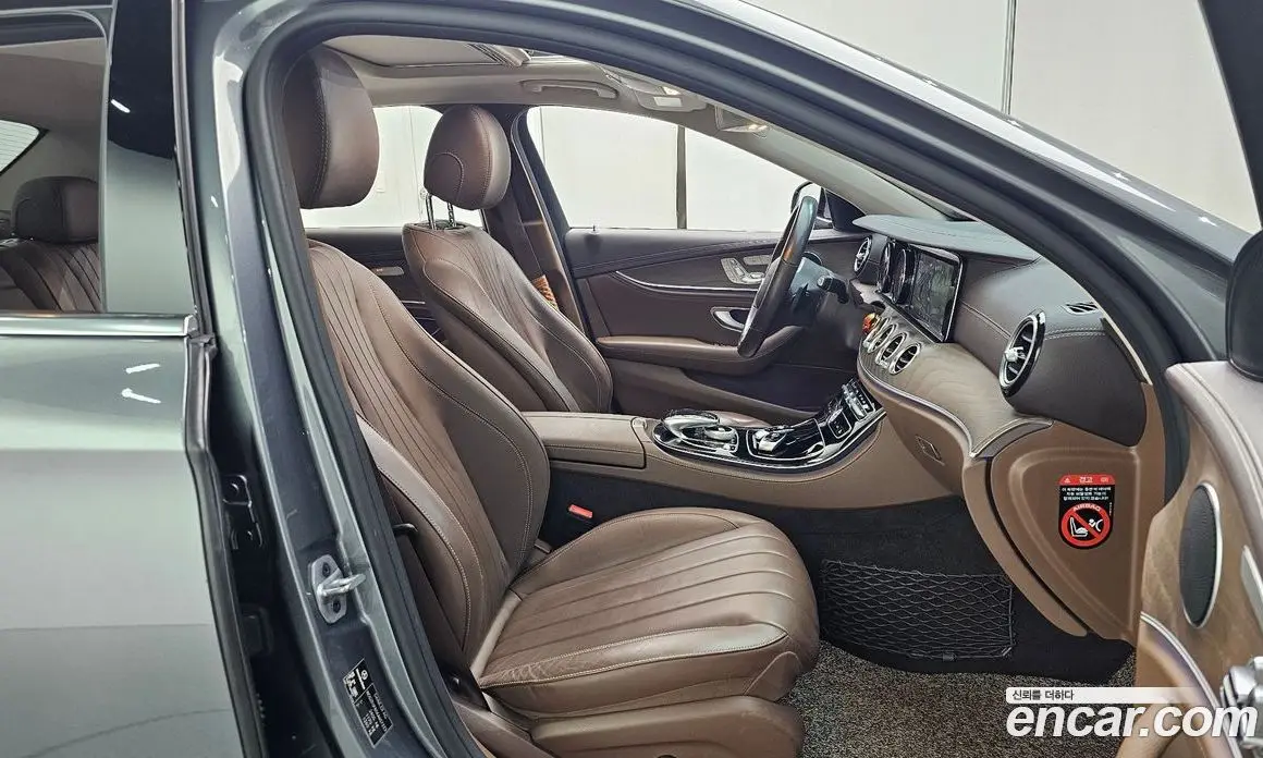 Mercedes-Benz E-Class 2019 1.9 автомат (гидро), фото 16 Mercedes-Benz E-Class 2019 1.9 автомат (гидро), фото 16
