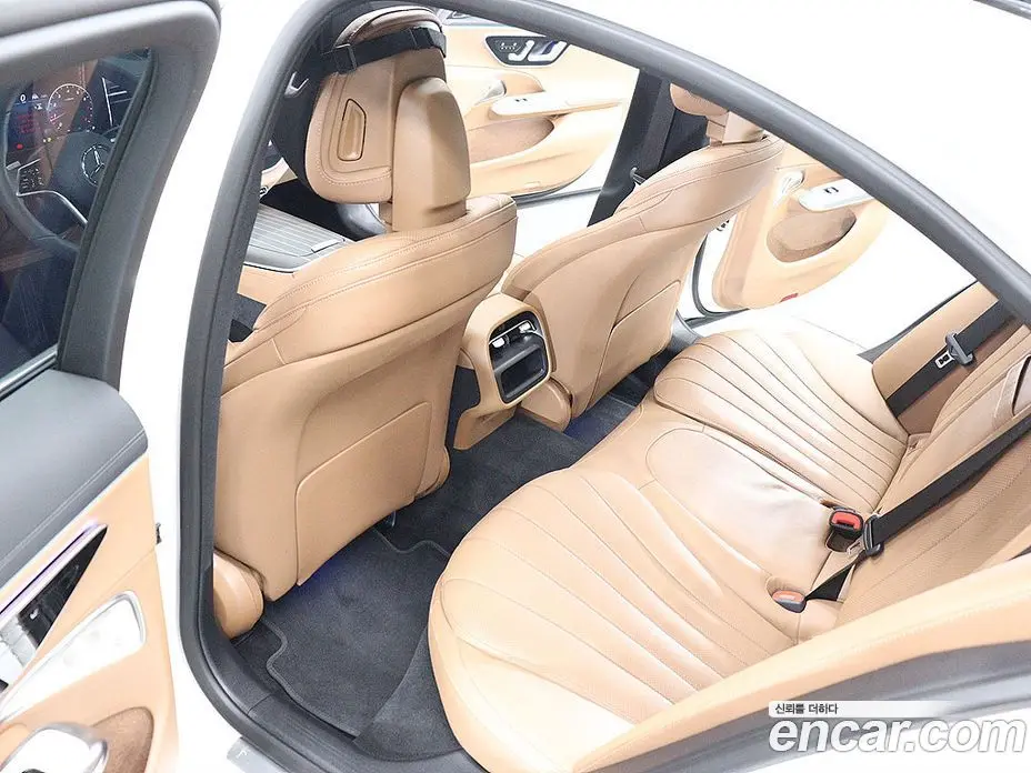 Mercedes-Benz E-Class 2025 2.0 автомат (гидро), фото 16