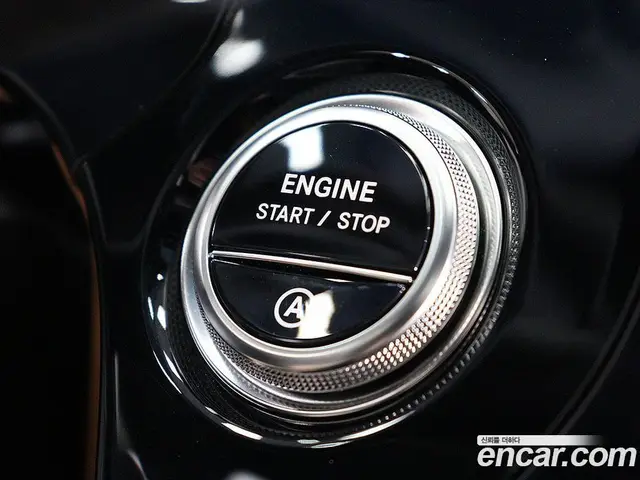 Mercedes-Benz E-Class 2025 2.0 автомат (гидро), миниатюра 9
