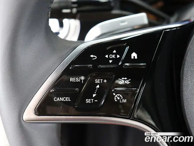 Mercedes-Benz E-Class 2025 2.0 автомат (гидро), миниатюра 10