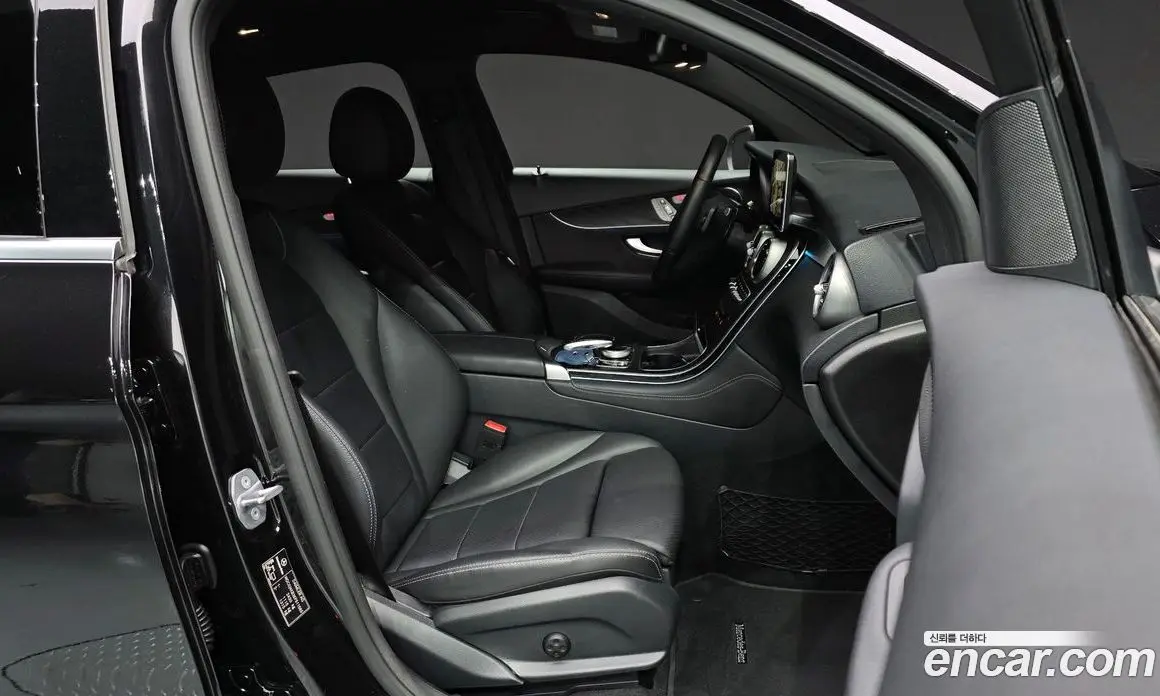 Mercedes-Benz GLC-Class 2019 2.0 автомат (гидро), фото 16 Mercedes-Benz GLC-Class 2019 2.0 автомат (гидро), фото 16