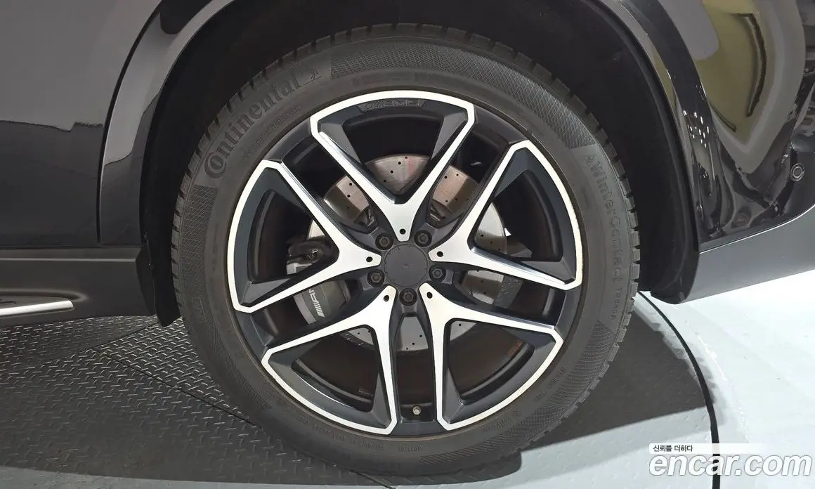 Mercedes-Benz GLE-Class 2021 3.0 автомат (гидро), фото 6 Mercedes-Benz GLE-Class 2021 3.0 автомат (гидро), фото 6
