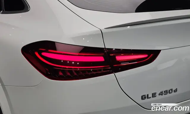 Mercedes-Benz GLE-Class 2023 3.0 автомат (гидро), миниатюра 9 Mercedes-Benz GLE-Class 2023 3.0 автомат (гидро), миниатюра 9