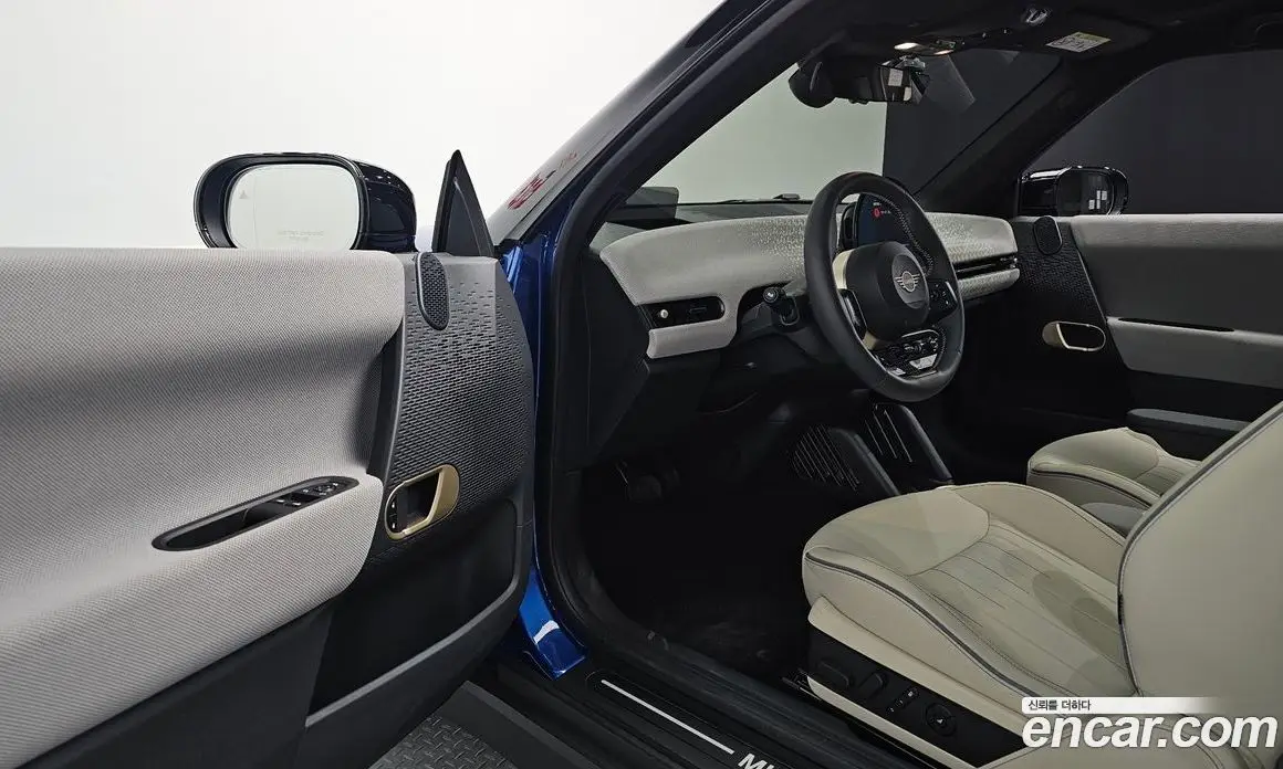 Mini Cooper 2024 0.1 автомат (гидро), фото 13
