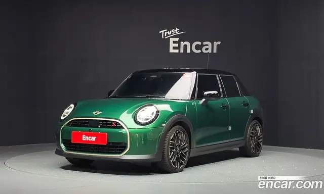 Mini Cooper, 2025, 16 664 км