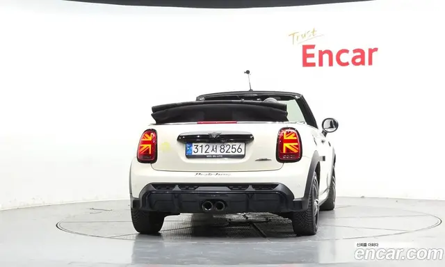 Mini Cooper Convertible 2021 2.0 автомат (гидро), миниатюра 4 Mini Cooper Convertible 2021 2.0 автомат (гидро), миниатюра 4